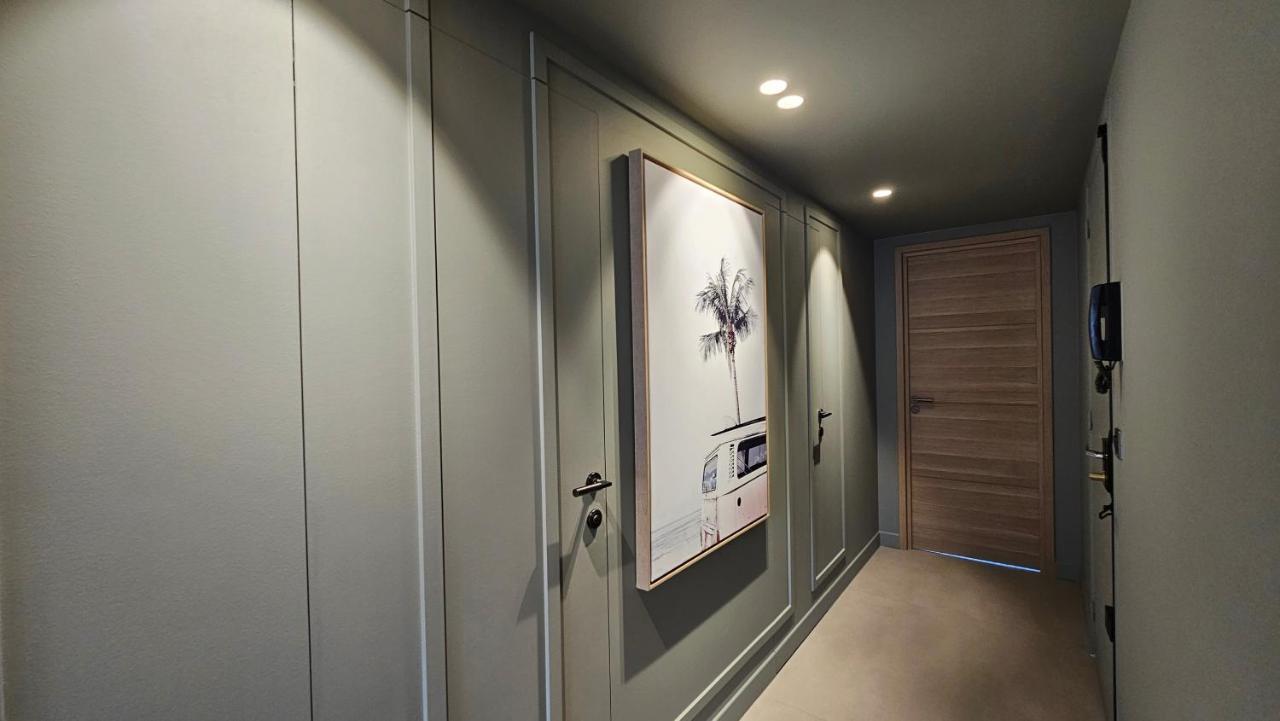 Appartement Banane 3 Pieces Renove Equipe Au Coeur De - Garage Prive *